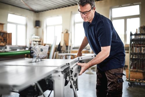 Ferăstrău circular cu masă TKS 80 EBS-Set